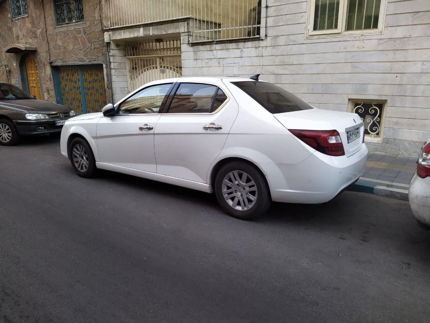 دنا پلاس تیپ ۲ سانروف ۴ ایربگ - 1400