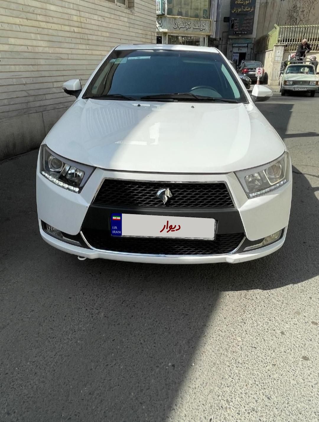 دنا پلاس توربو 6 دنده - 1401