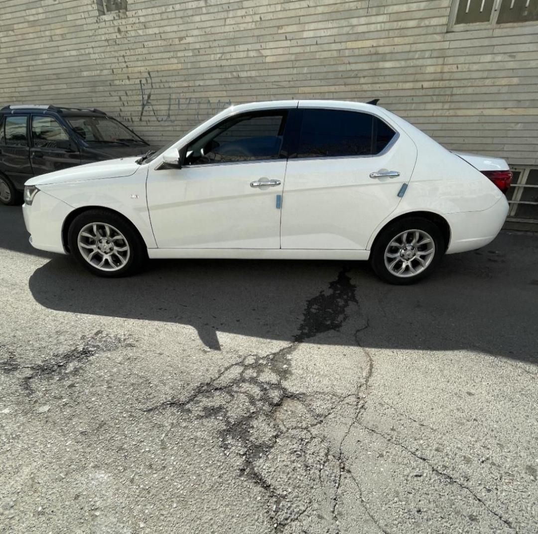 دنا پلاس توربو 6 دنده - 1401