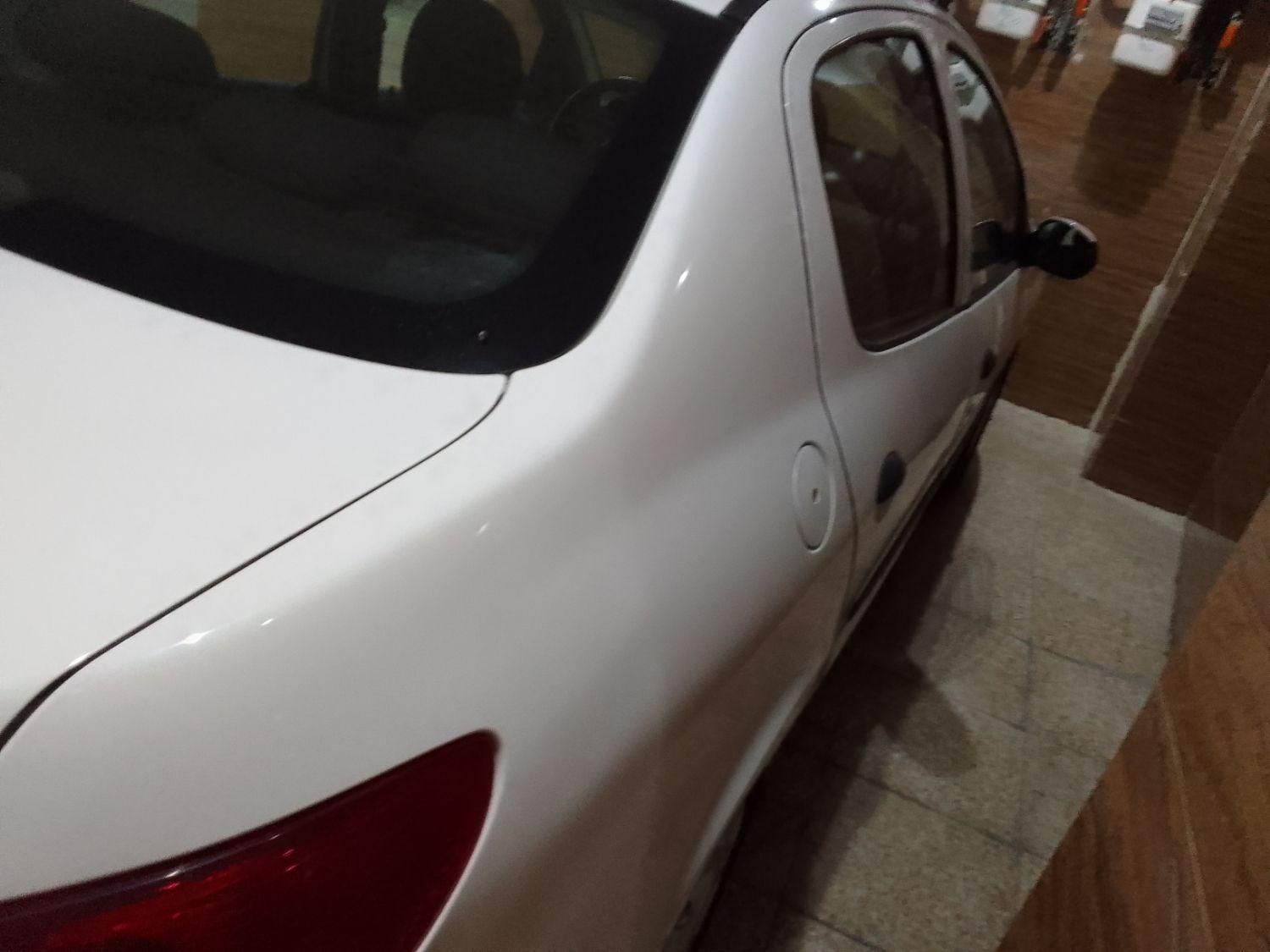 پژو ۲۰۶ صندوق دار v8 - 1399