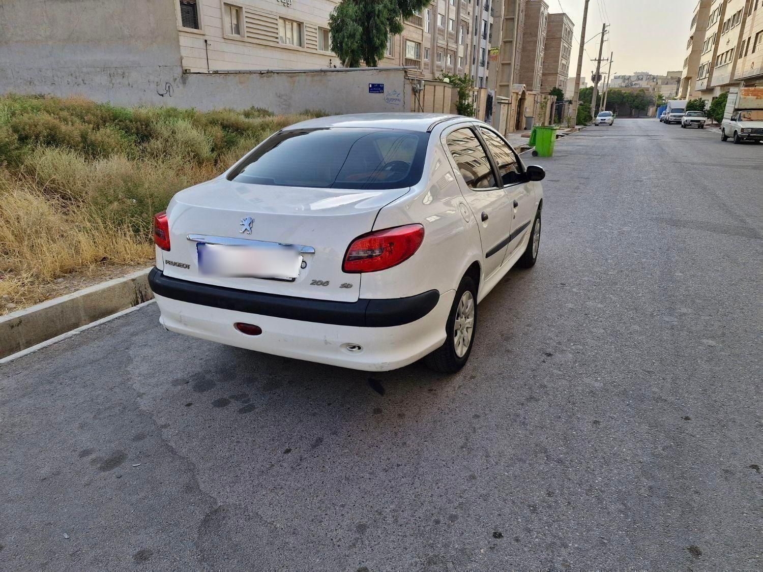 پژو ۲۰۶ صندوق دار v1 - 1388