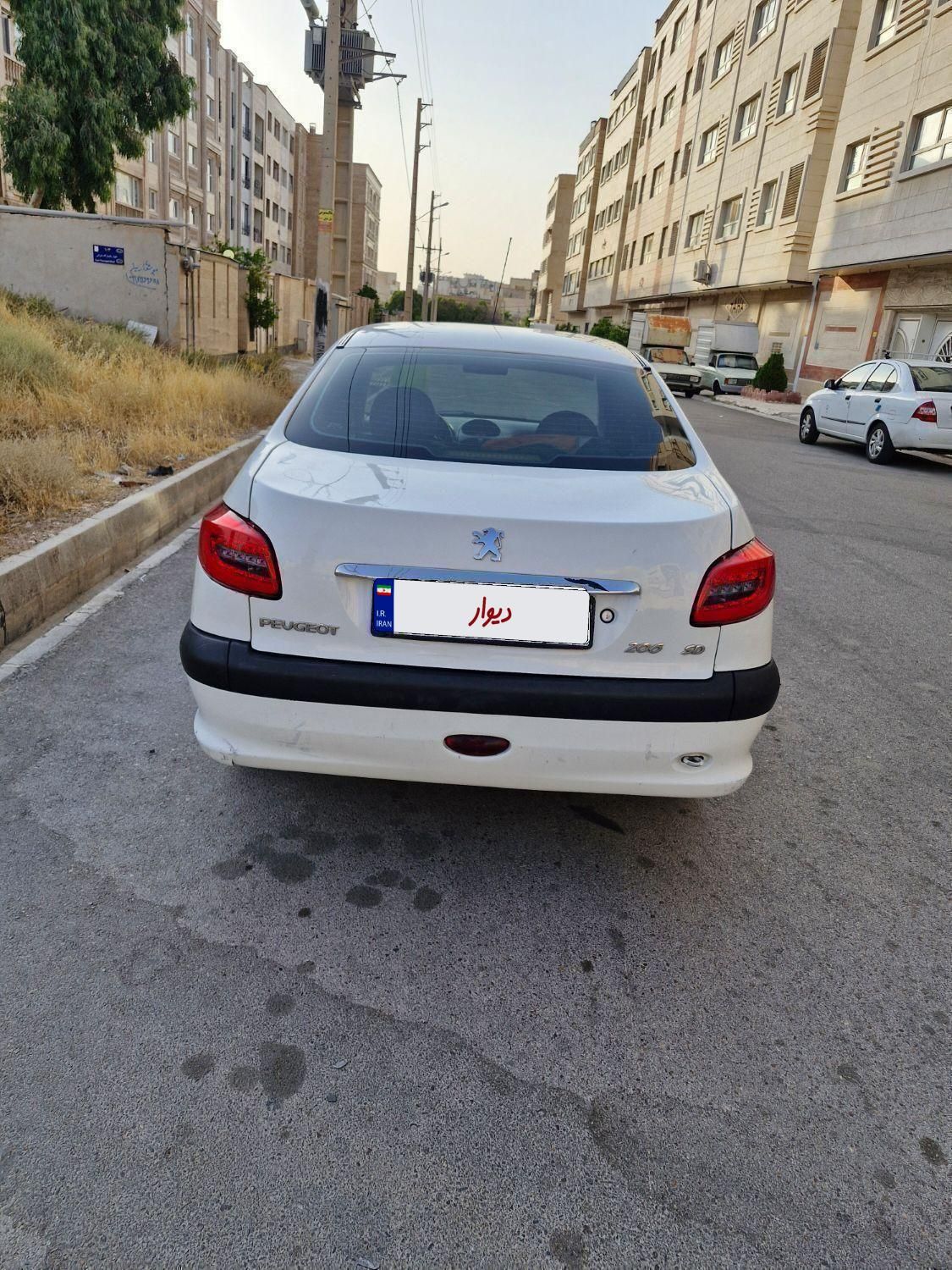 پژو ۲۰۶ صندوق دار v1 - 1388