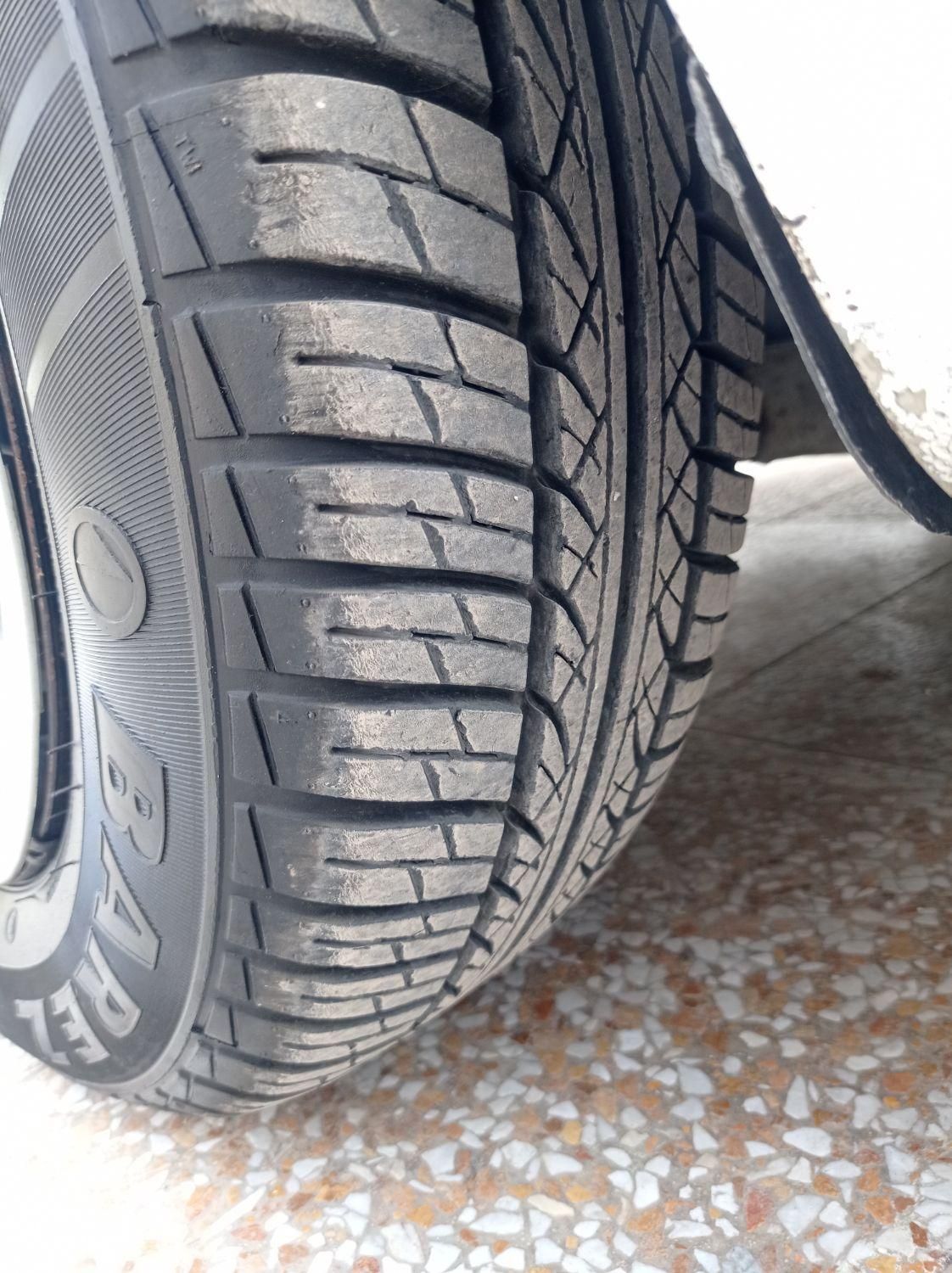 تیبا صندوق دار SX - 1395