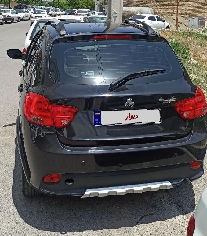 خودرو کوییک، معمولی آگهی ann_19799276