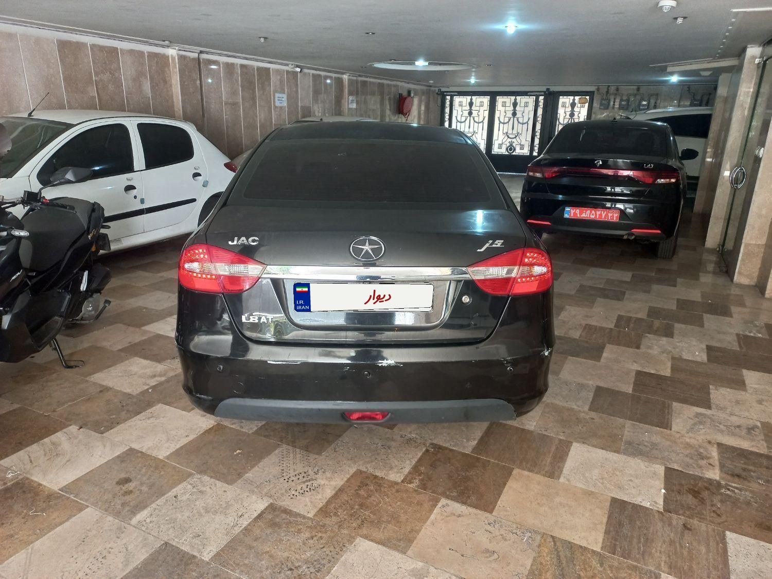 جک J5 اتوماتیک - 1393