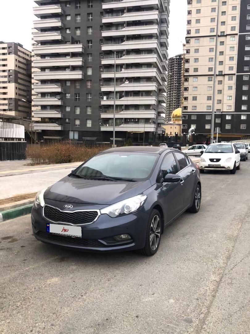 کیا سراتو 2.0 لیتر اتوماتیک GT لاین - 2015