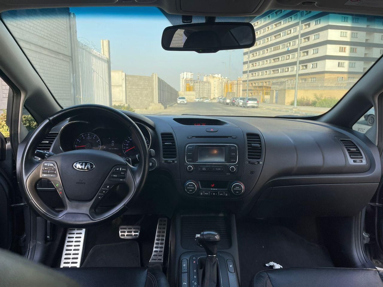 کیا سراتو 2.0 لیتر اتوماتیک GT لاین - 2015