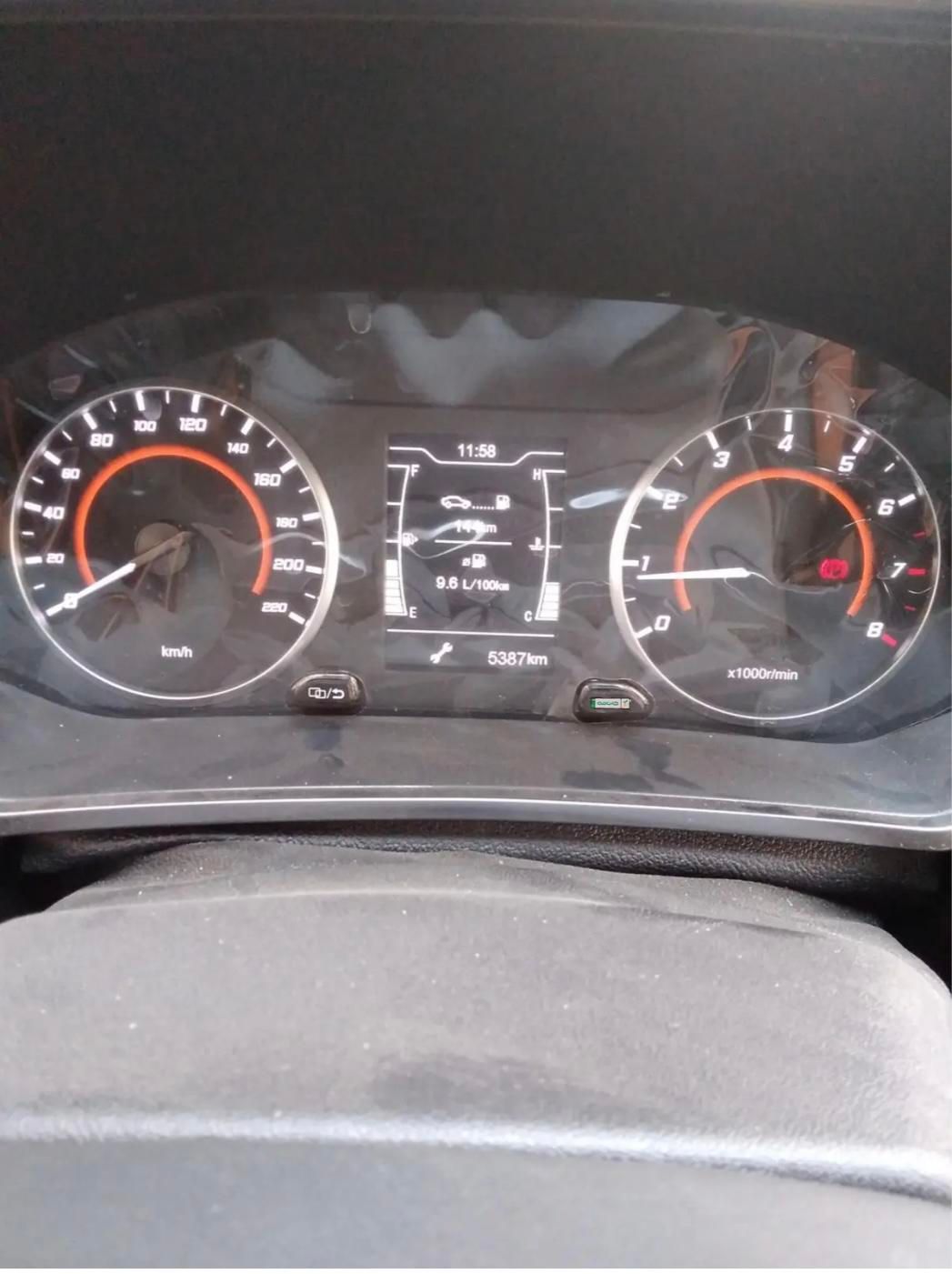 ام وی ام X22 پرو اتوماتیک IE - 1403