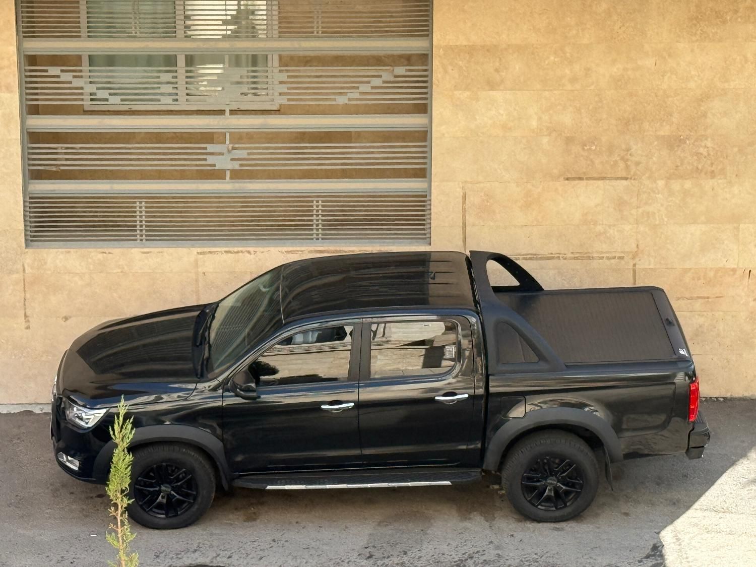 خودرو کی ام سی، T8 آگهی ann_19799703