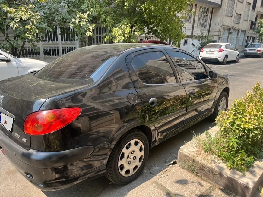 پژو ۲۰۶ صندوق دار v8 - 1393
