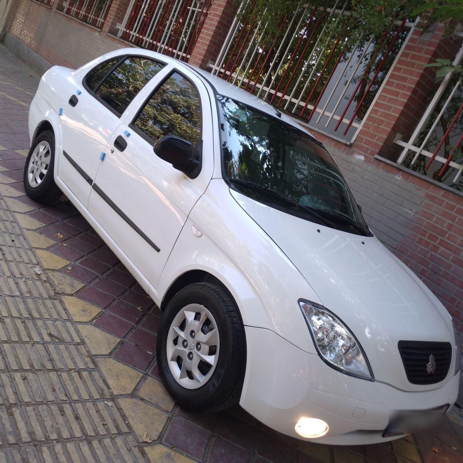تیبا صندوق دار SX - 1398