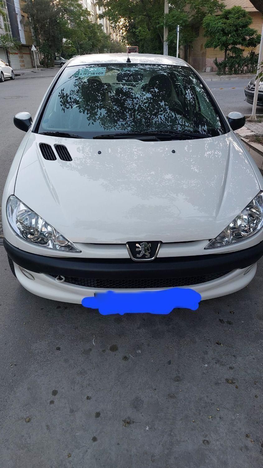 پژو ۲۰۶ صندوق دار v8 - 1395
