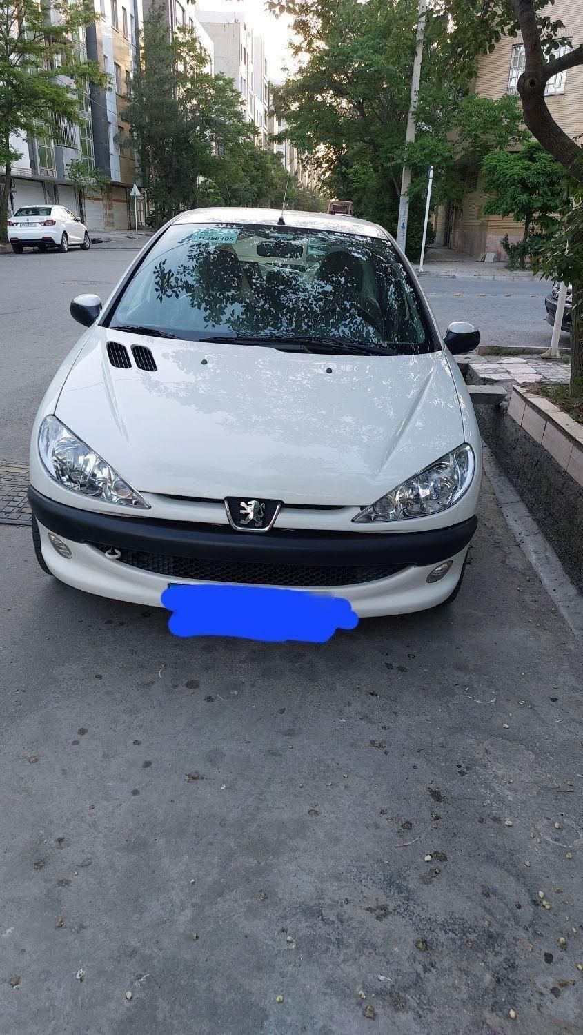 پژو ۲۰۶ صندوق دار v8 - 1395