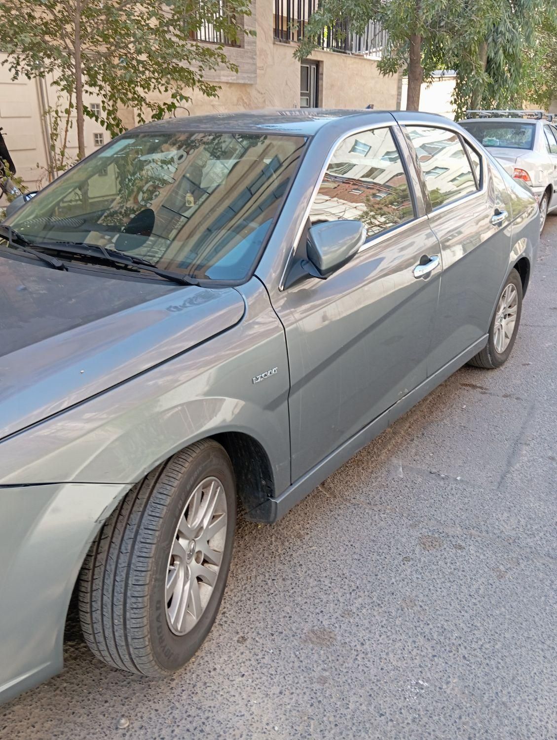 دنا پلاس تیپ ۲ سانروف ۴ ایربگ - 1399