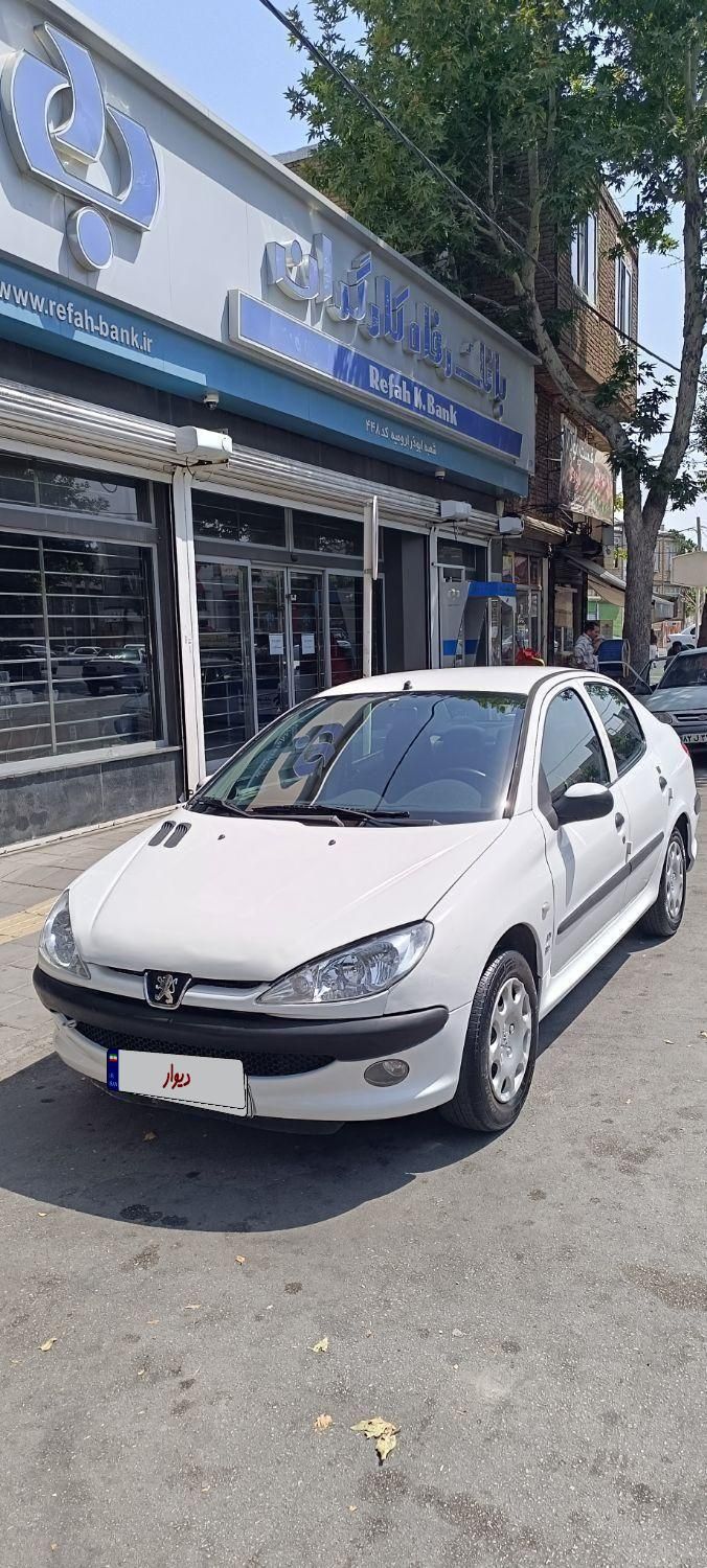 پژو ۲۰۶ صندوق دار v8 - 1394