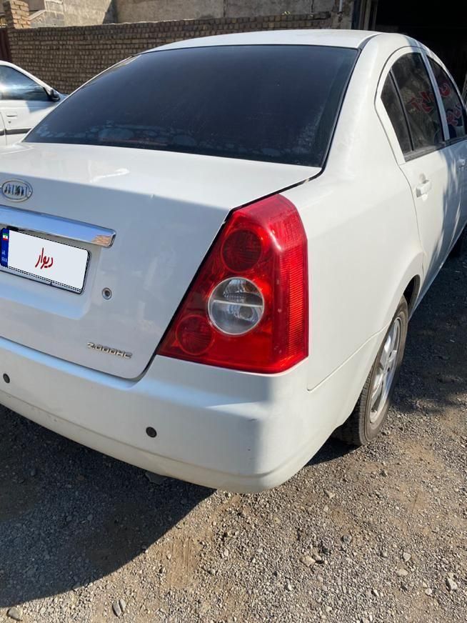 ام وی ام 530 دنده ای - 1395