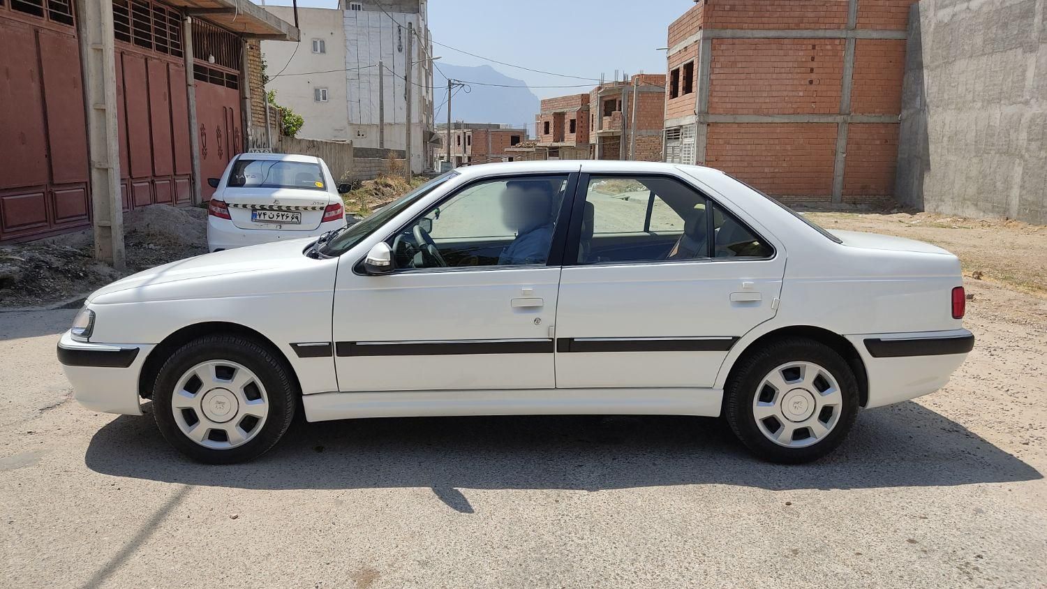 پژو پارس سال - 1402