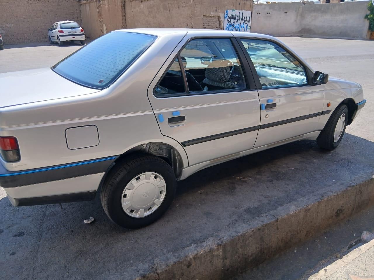 خودرو پژو، 405 آگهی ann_19800527