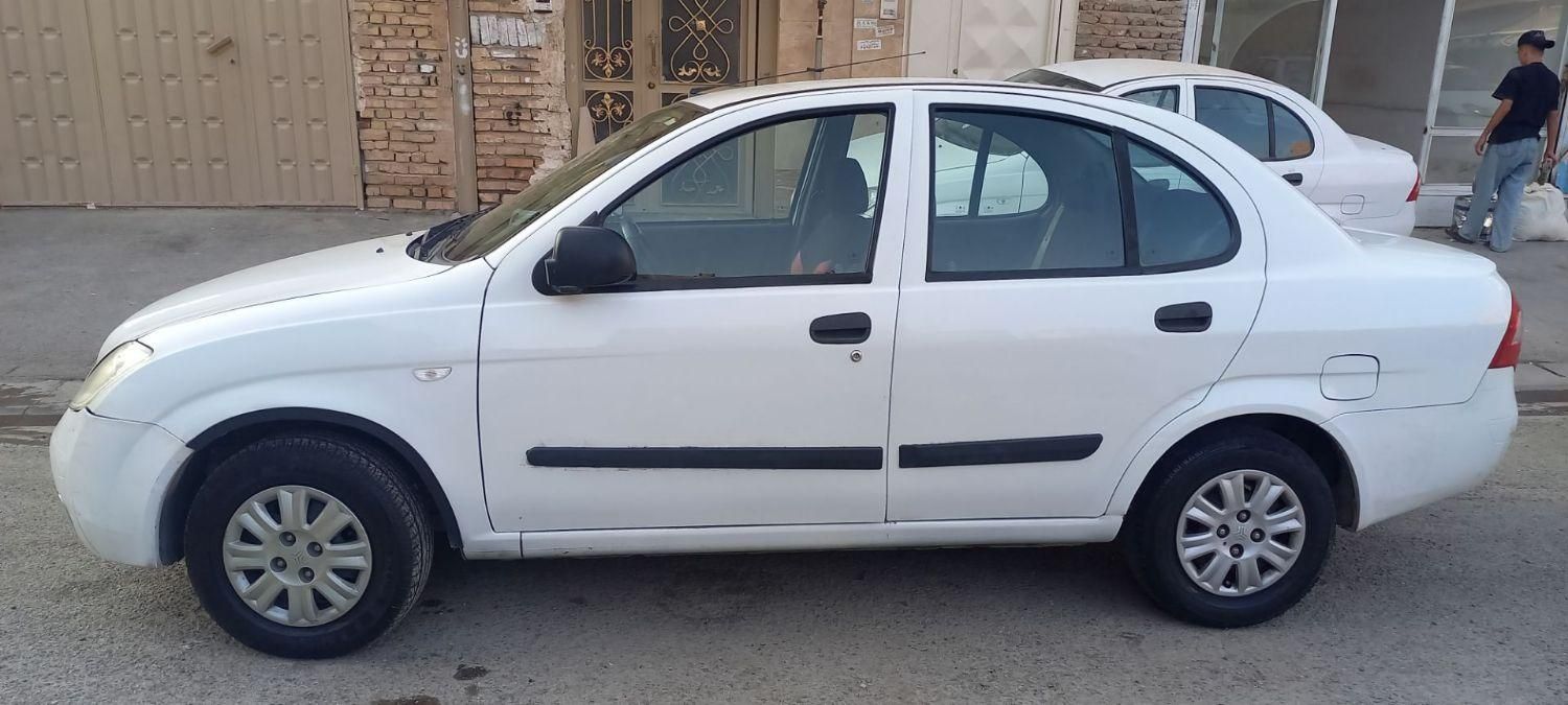 تیبا صندوق دار SX - 1398
