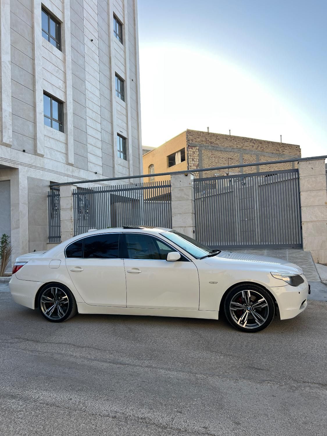 ب ام و سری 5 520i - 2007