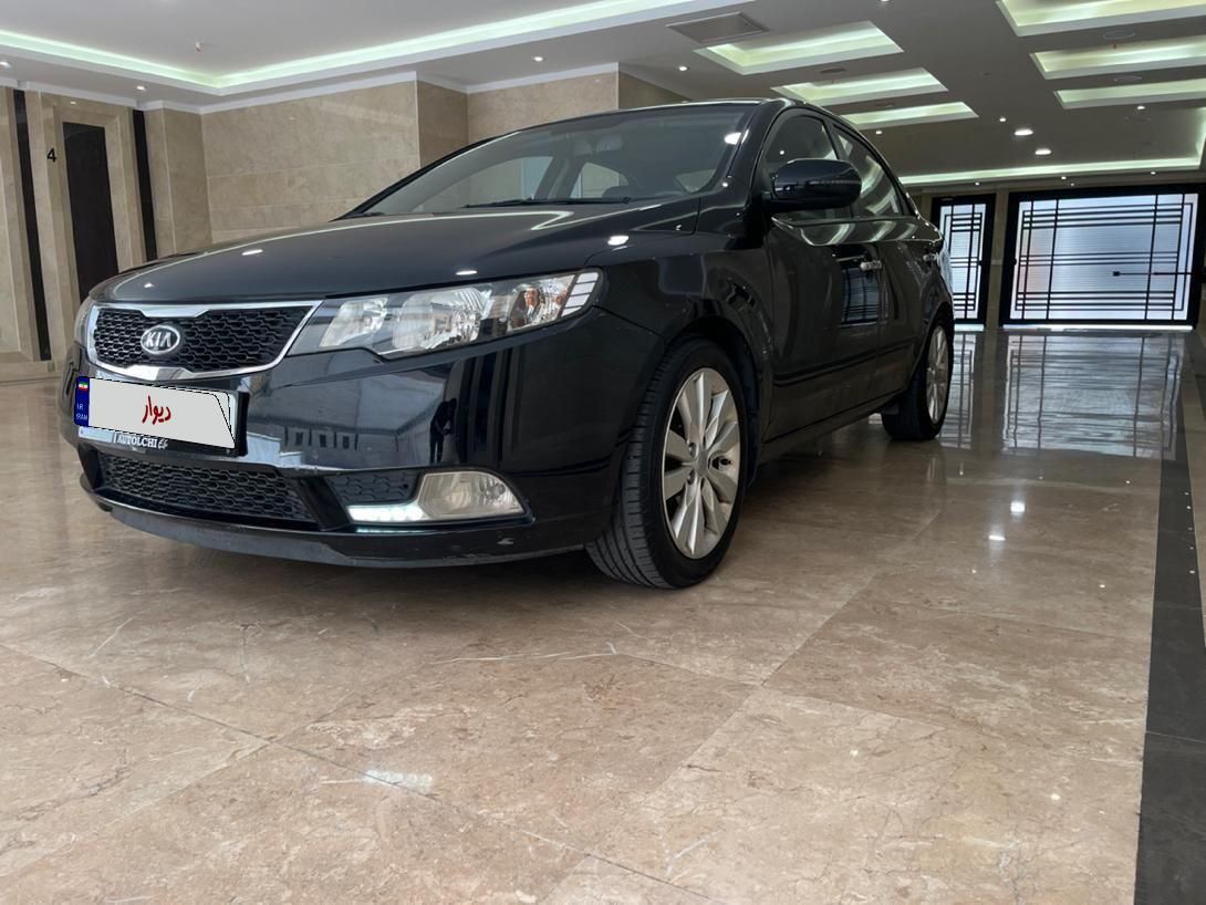 کیا سراتو 2.0 لیتر اتوماتیک GT لاین - 2013