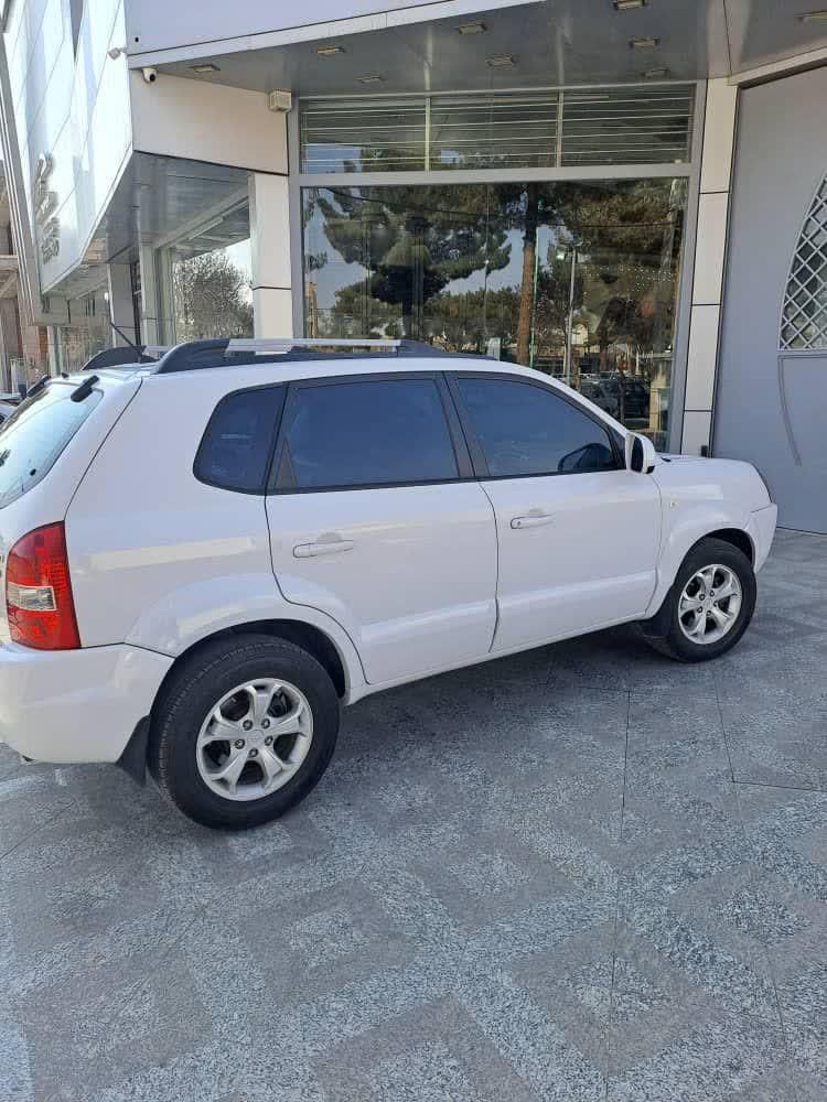 هیوندای توسان 2.7 لیتر - 2010