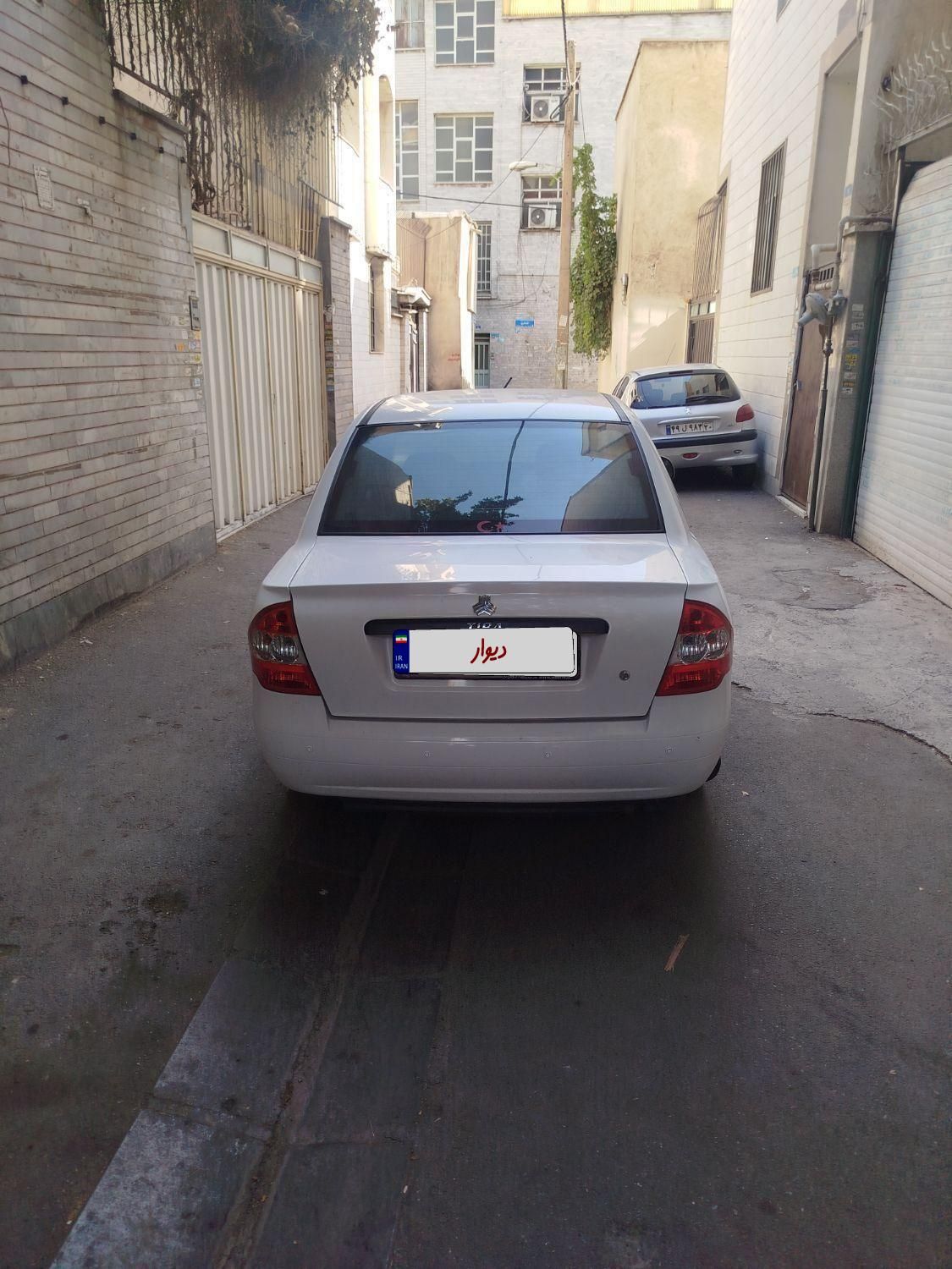 تیبا صندوق دار SX - 1400