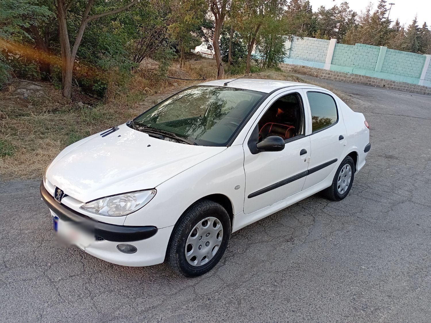 پژو ۲۰۶ صندوق دار v20 - 1390