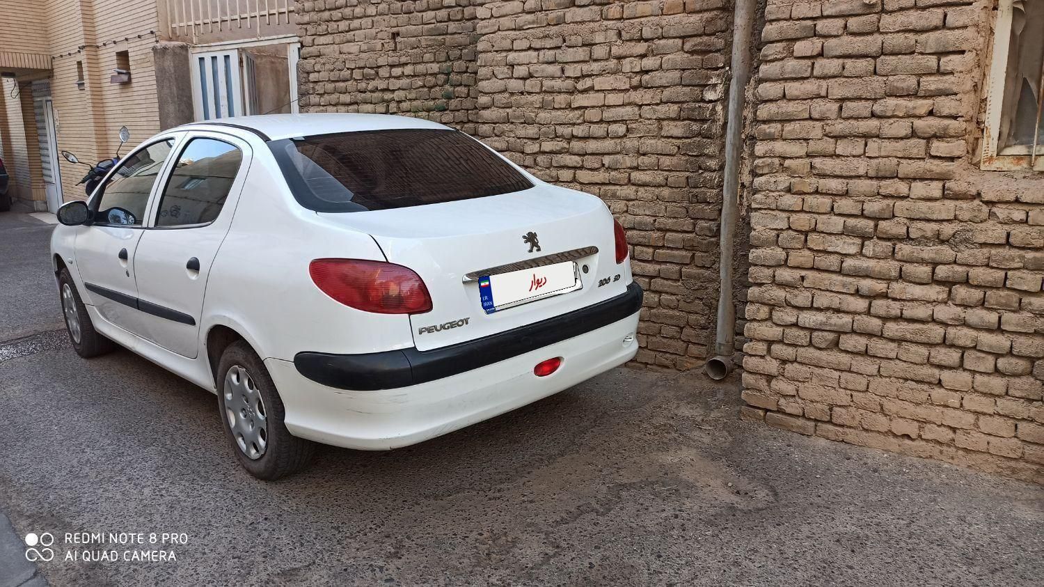 پژو ۲۰۶ صندوق دار v1 - 1390