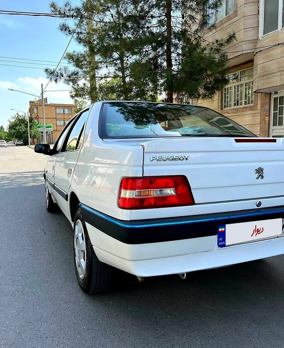 پژو 405 SLX بنزینی TU5 - 1392