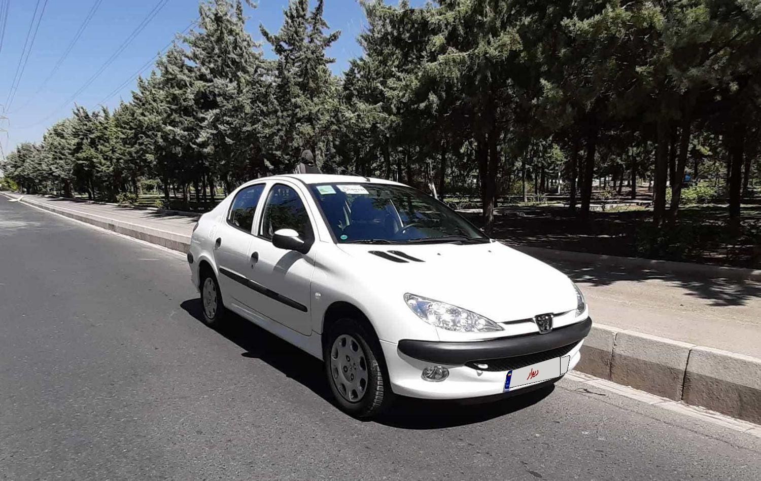 پژو ۲۰۶ صندوق دار v8 - 1396