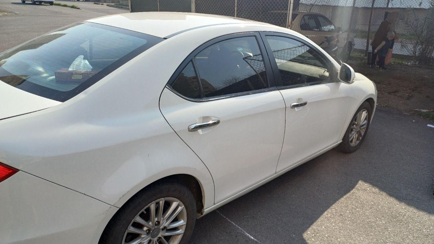 جک J5 اتوماتیک - 1394