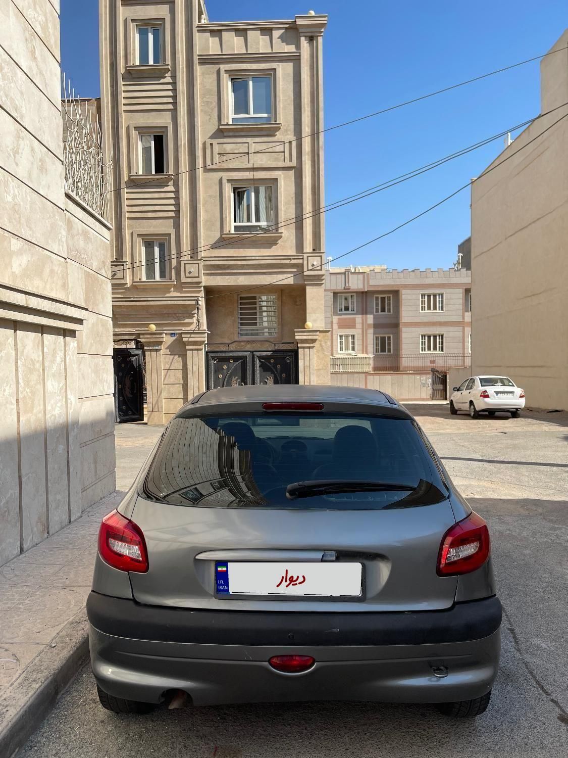 پژو 206 تیپ 2 - 1383