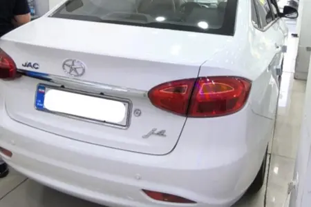 جک J4 اتوماتیک ساده - 1404