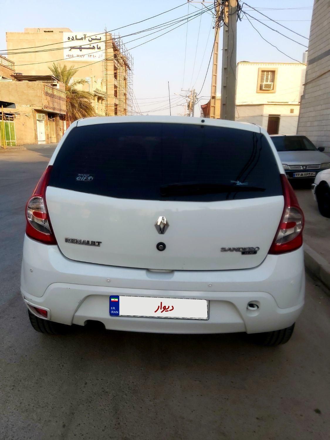 رنو ساندرو اتوماتیک - 1398