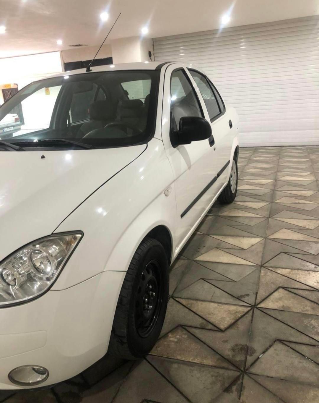 تیبا صندوق دار SX - 1398