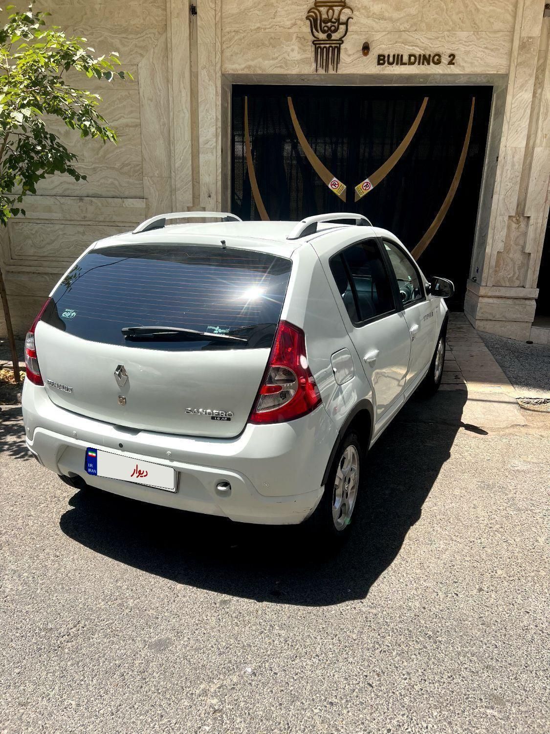 رنو ساندرو اتوماتیک - 1397