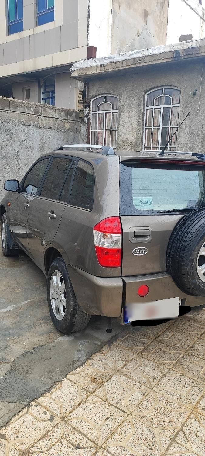 ام وی ام X33 دنده‌ای ساده - 1391