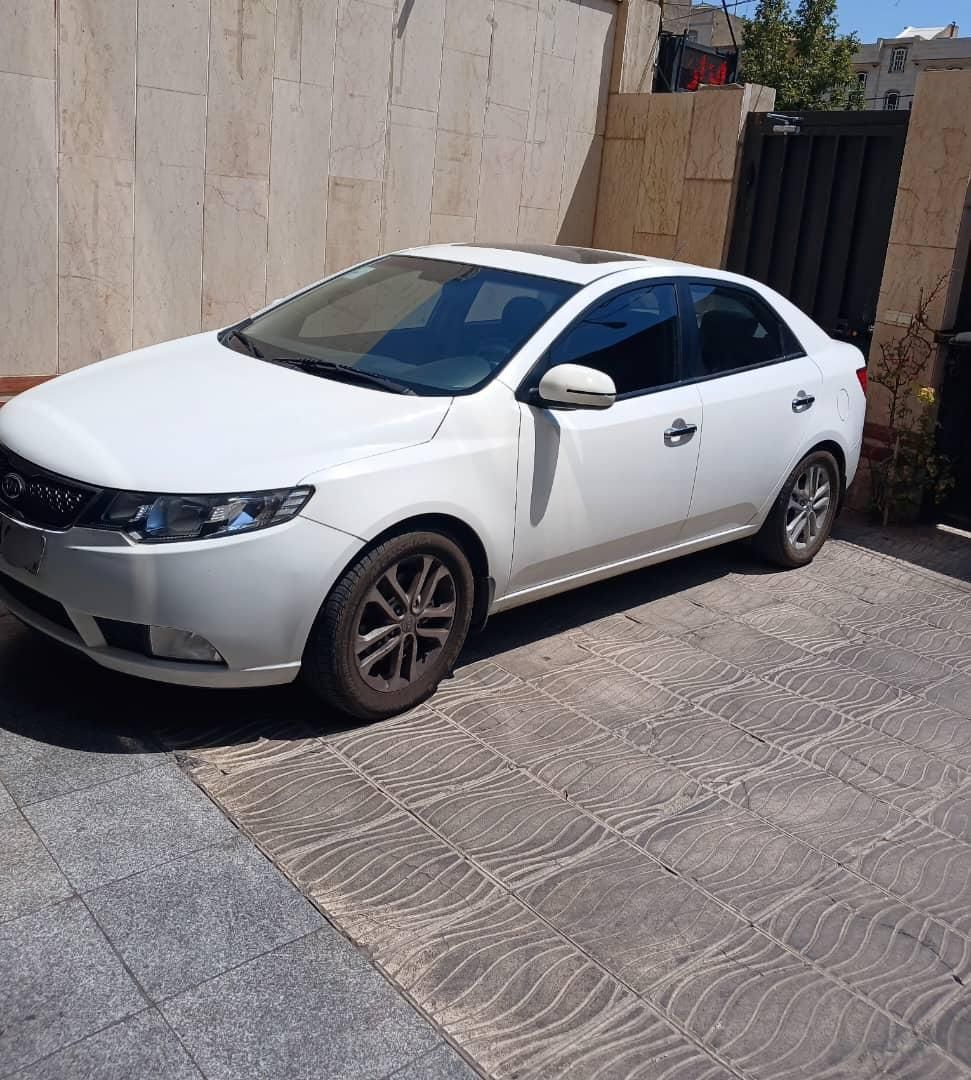 کیا سراتو 2.0 لیتر اتوماتیک GT لاین - 2017