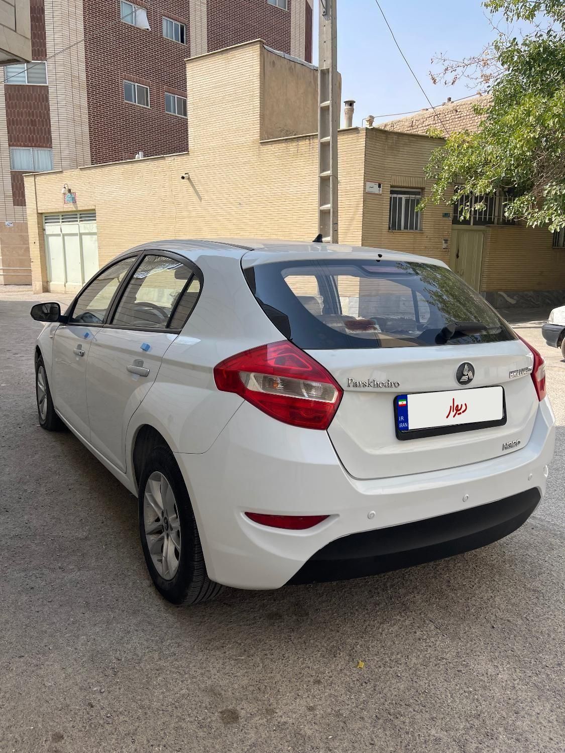 برلیانس H320 دنده‌ای 1500 - 1395