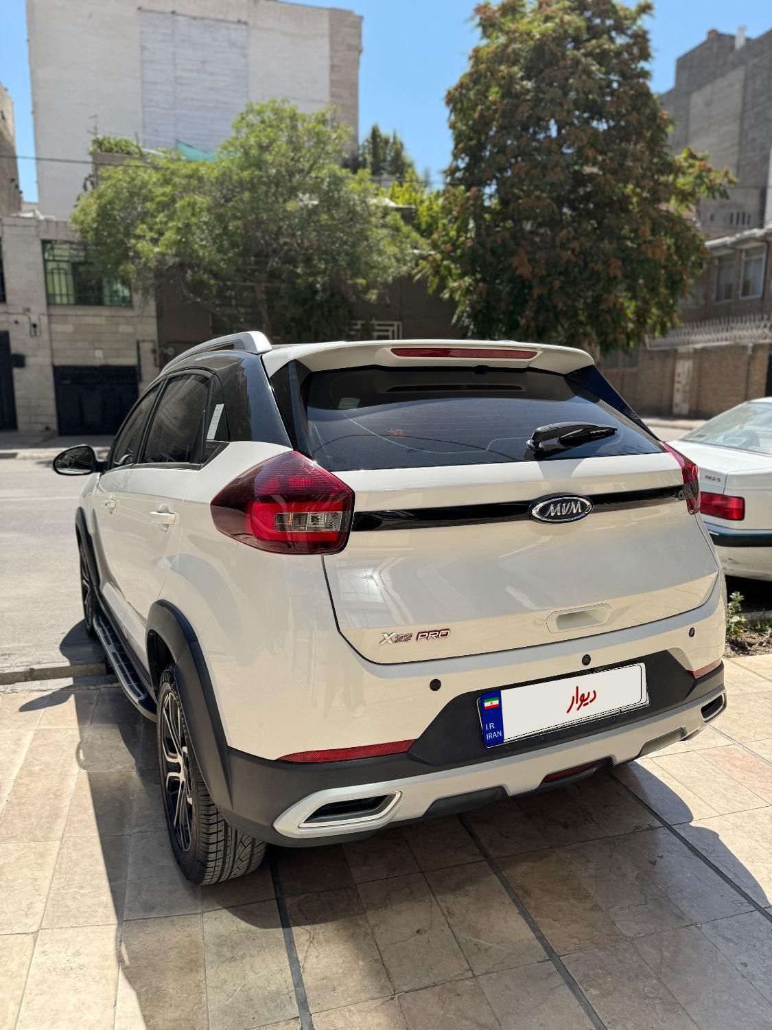 ام وی ام X22 پرو اتوماتیک IE - 1401