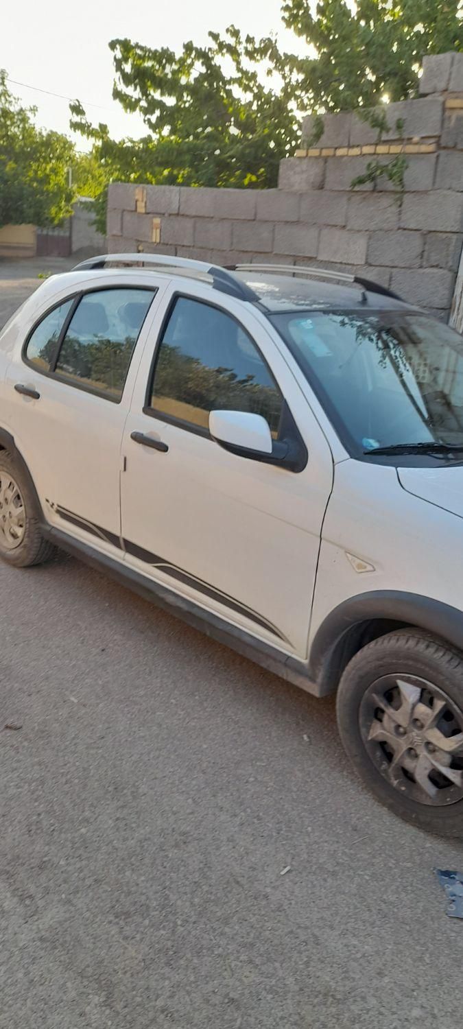 خودرو کوییک، R آگهی ann_19804394
