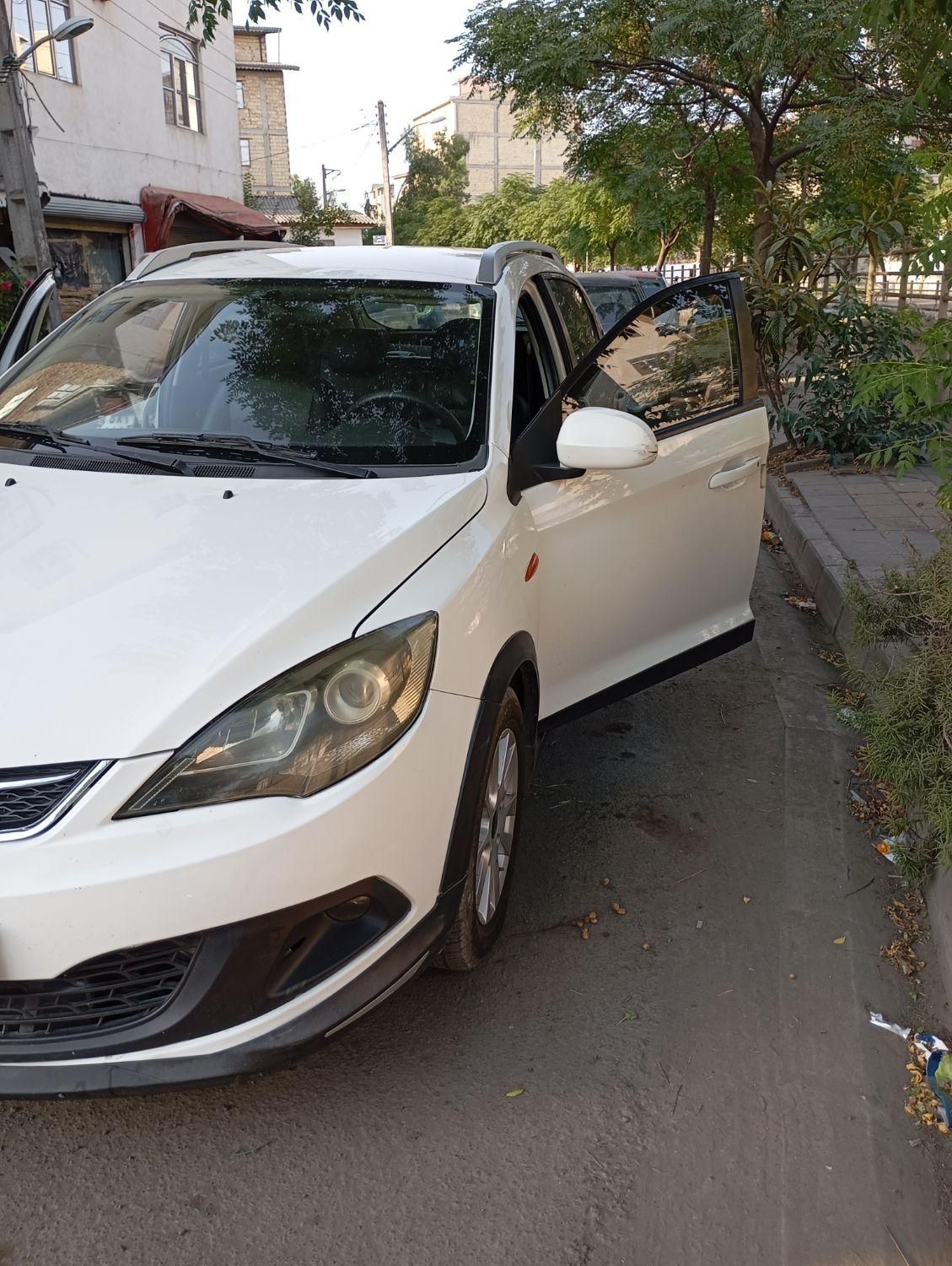 ام وی ام 315 هاچ بک اسپرت اکسلنت - 1396