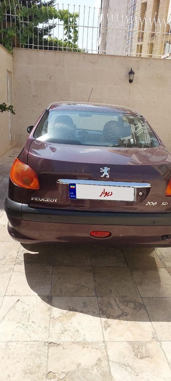 پژو ۲۰۶ صندوق دار v8 - 1393