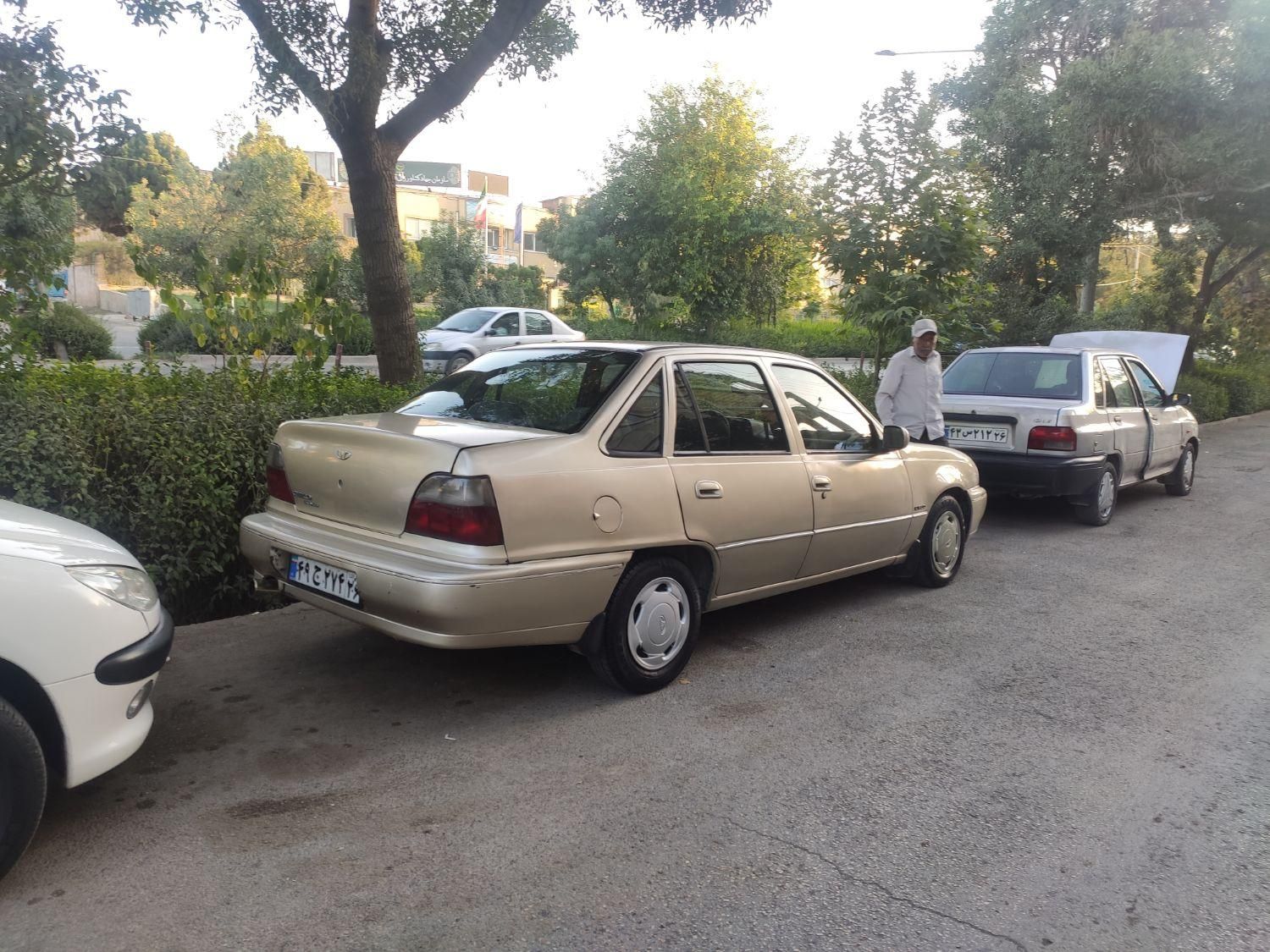 دوو سیلو سدان - 1380