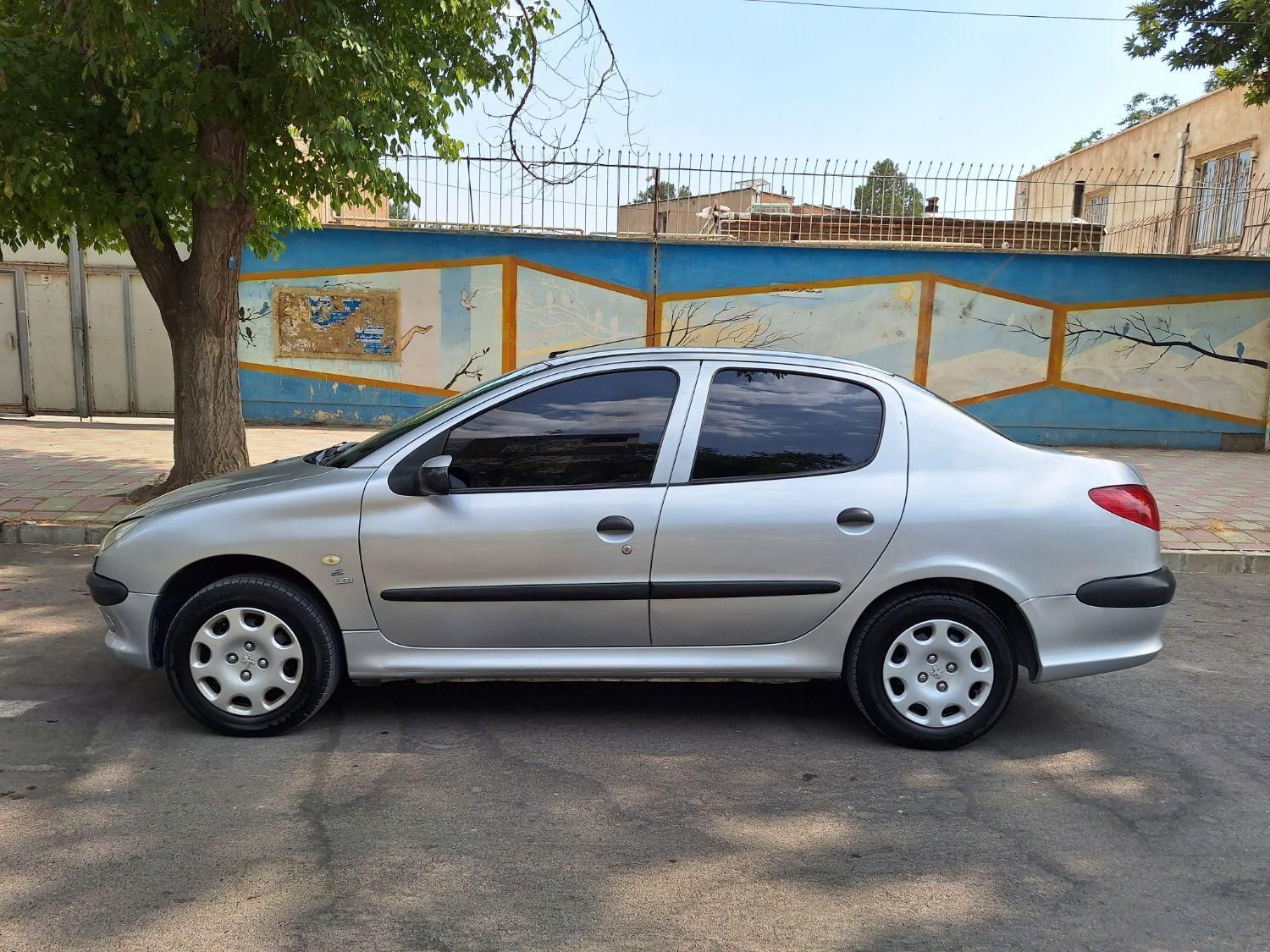 پژو ۲۰۶ صندوق دار v6 - 1387