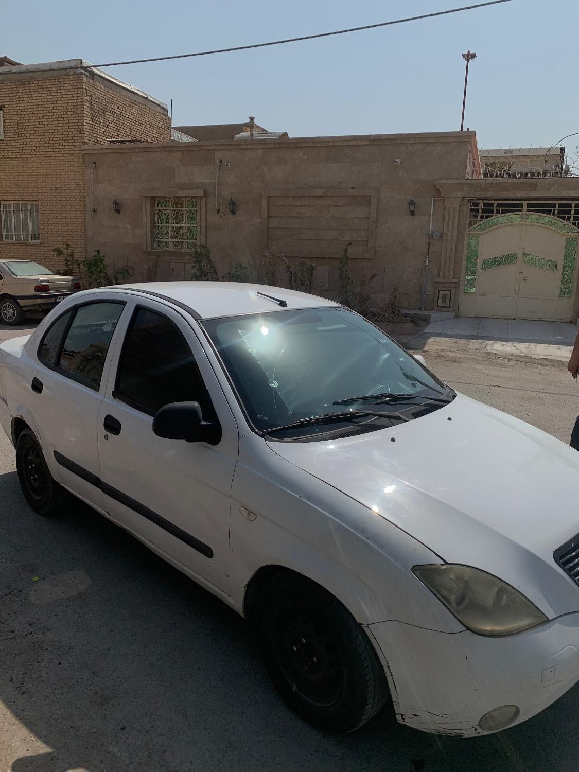 تیبا صندوق دار EX - 1395