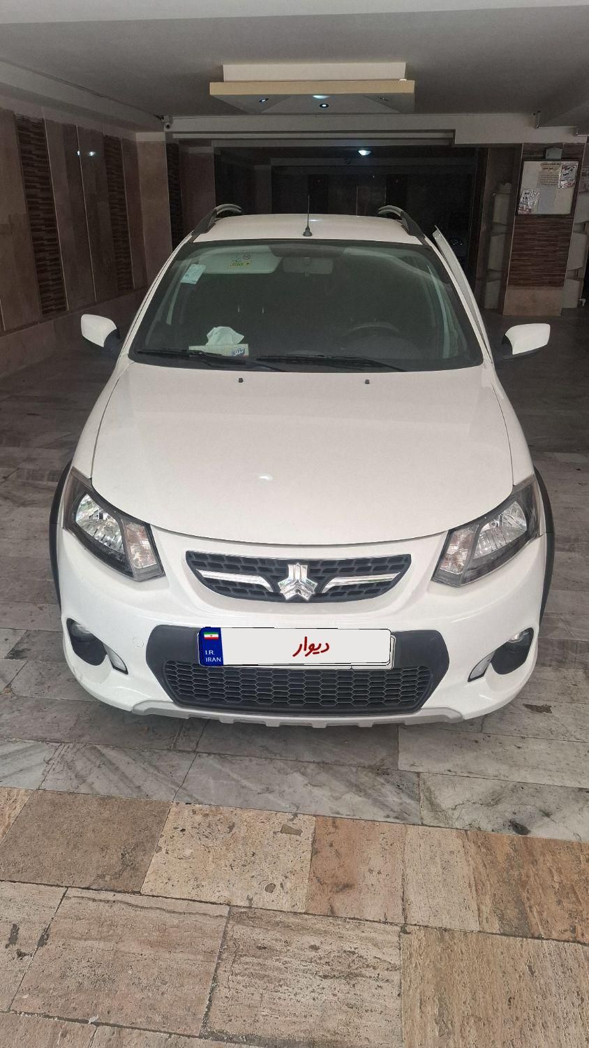 خودرو کوییک، معمولی آگهی ann_19805438