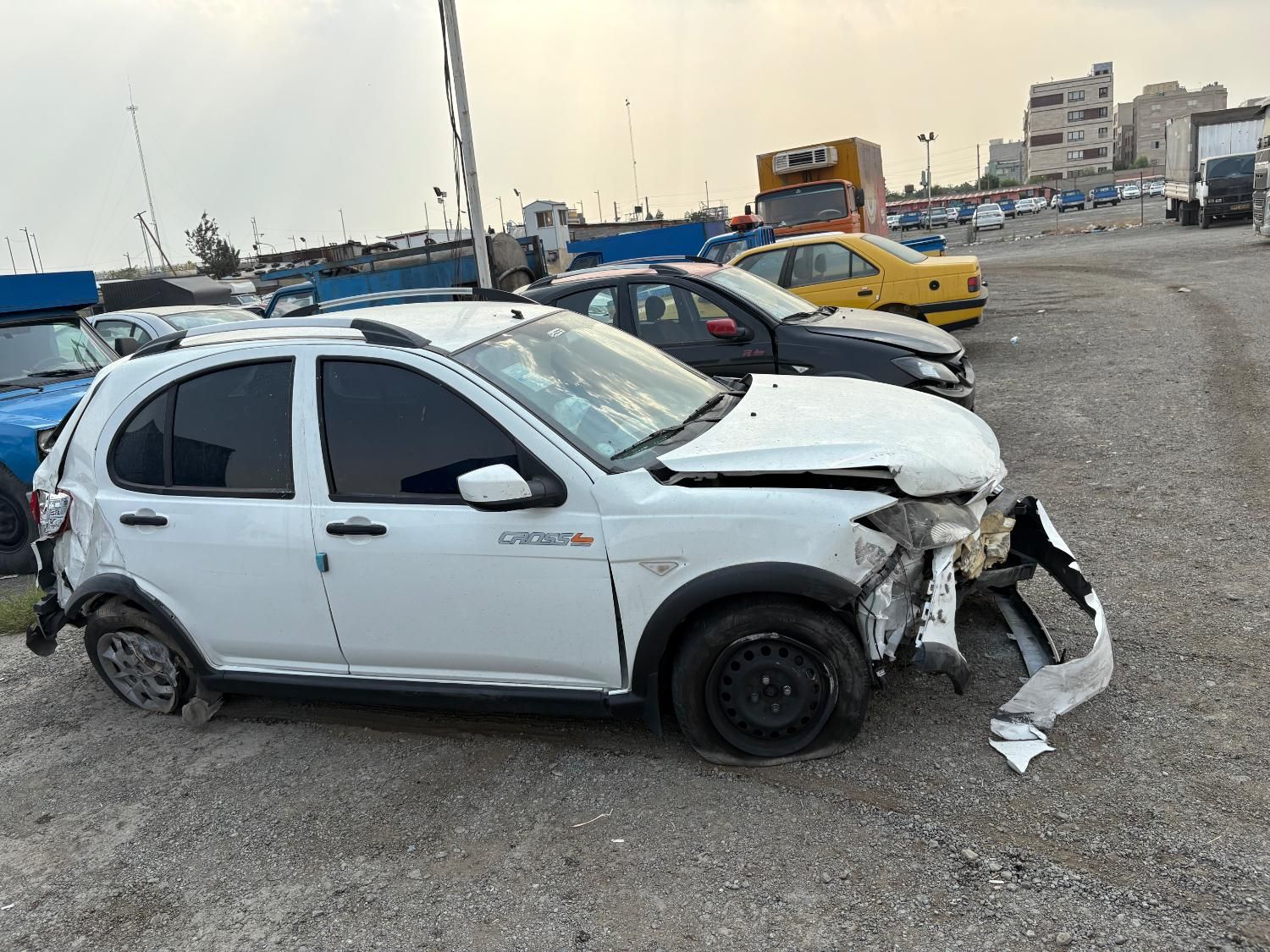 خودرو کوییک، معمولی آگهی ann_19805458