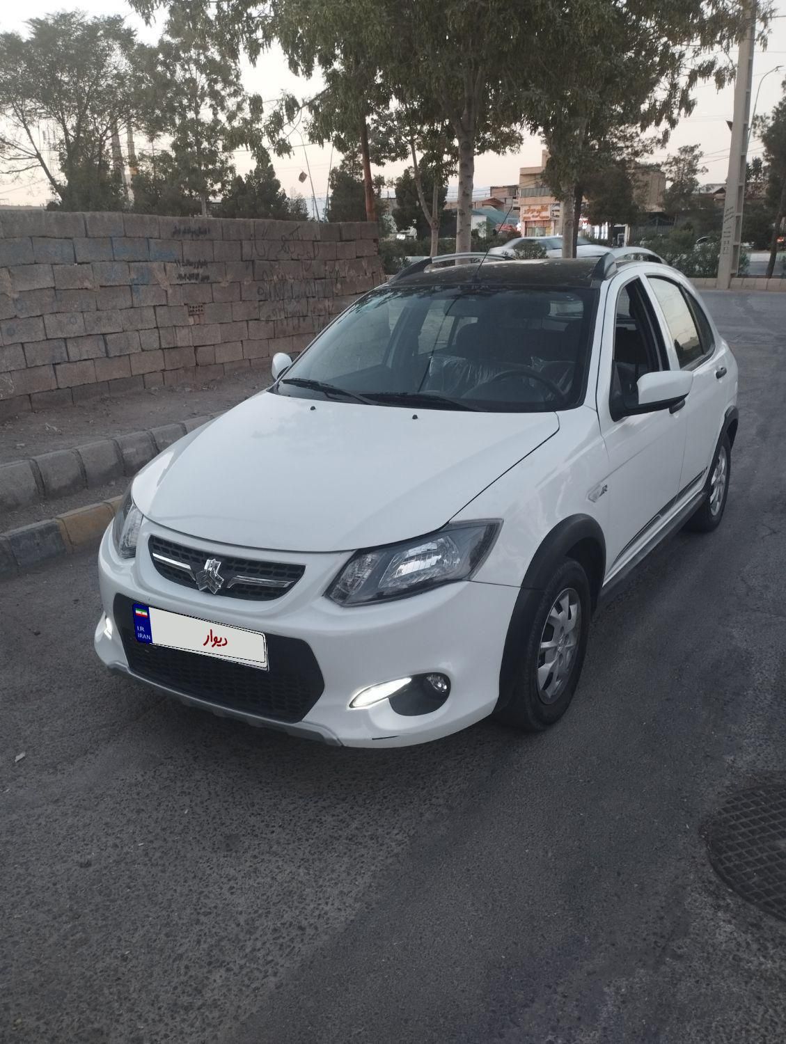 کوییک R دنده‌ای - 1402